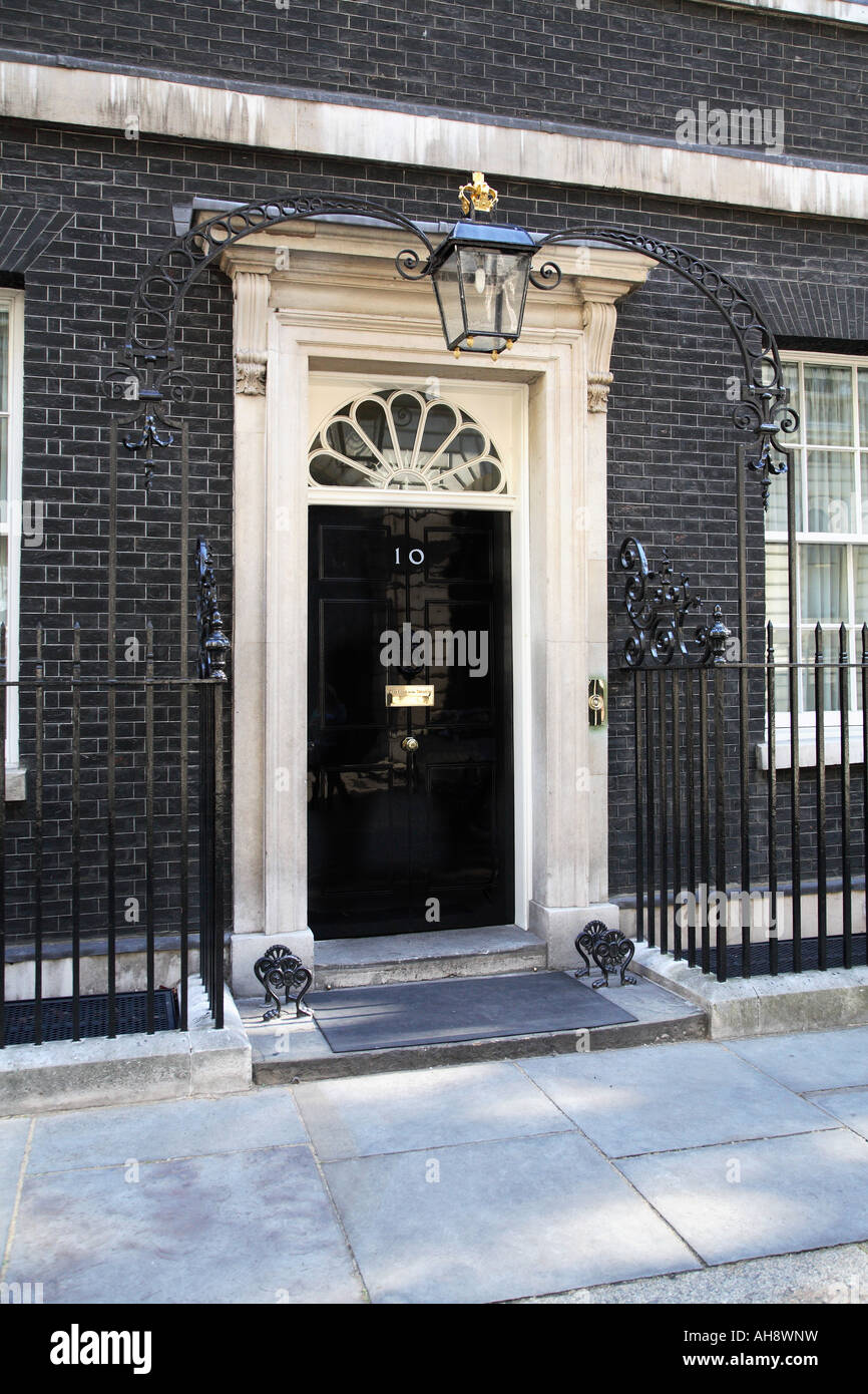 Sportello anteriore al n. 10 di Downing Street Foto Stock