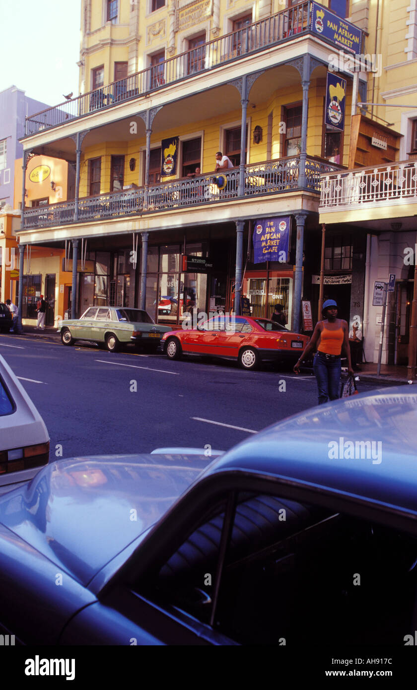 Sud Africa Cape Town Long St nel centro di Città del Capo con molte case coloniali resta Foto Stock