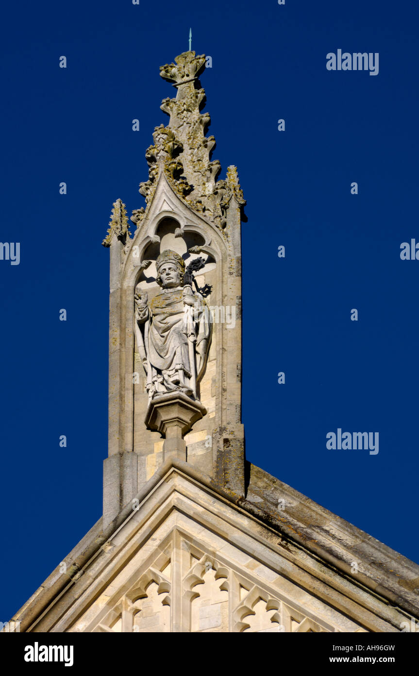 La facciata ovest dettaglio Winchester Cathedral Inghilterra Foto Stock