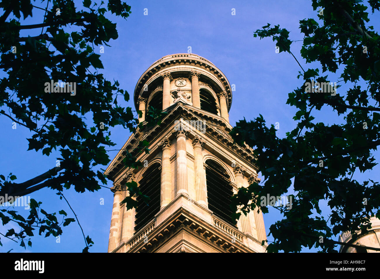 St Sulpice Chiesa, Parigi, Francia Foto Stock