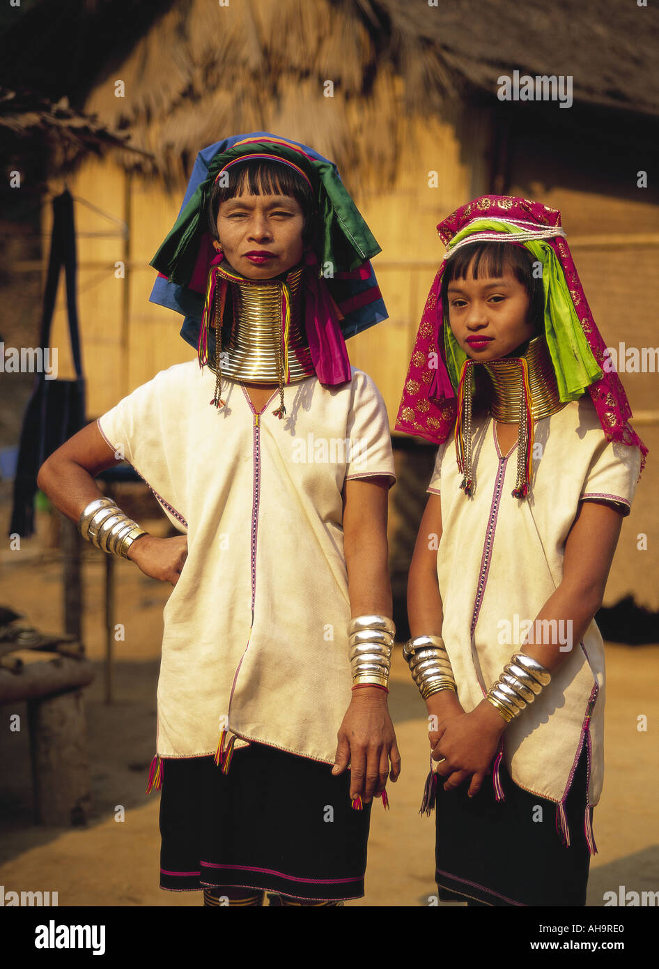 Lungo collo tribù Karen donne, Mae Hong Son,Thailandia Foto Stock