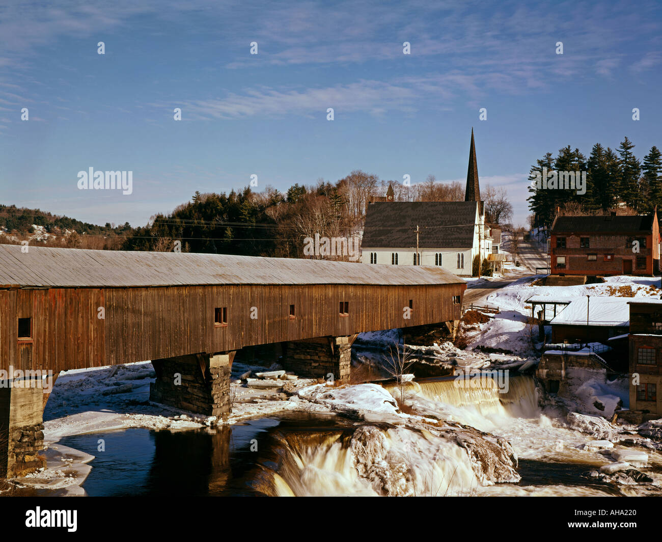 Ponte coperto in vasca del New Hampshire USA il New England Foto Stock