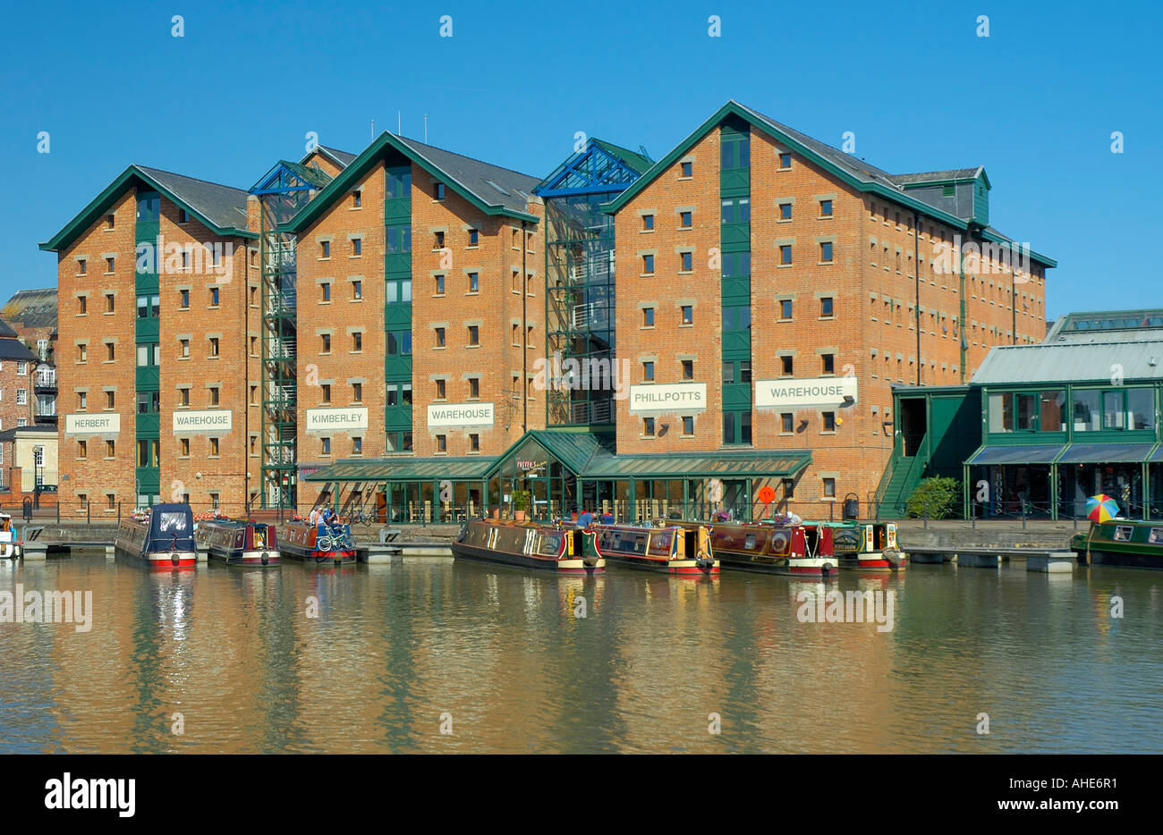 Holiday Narrowboats in Gloucester Docks Foto Stock