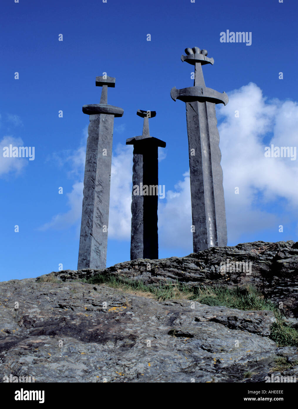La Spada nella Roccia monumento, Hafrsfjord, Stavanger, Rogaland, Norvegia. Foto Stock