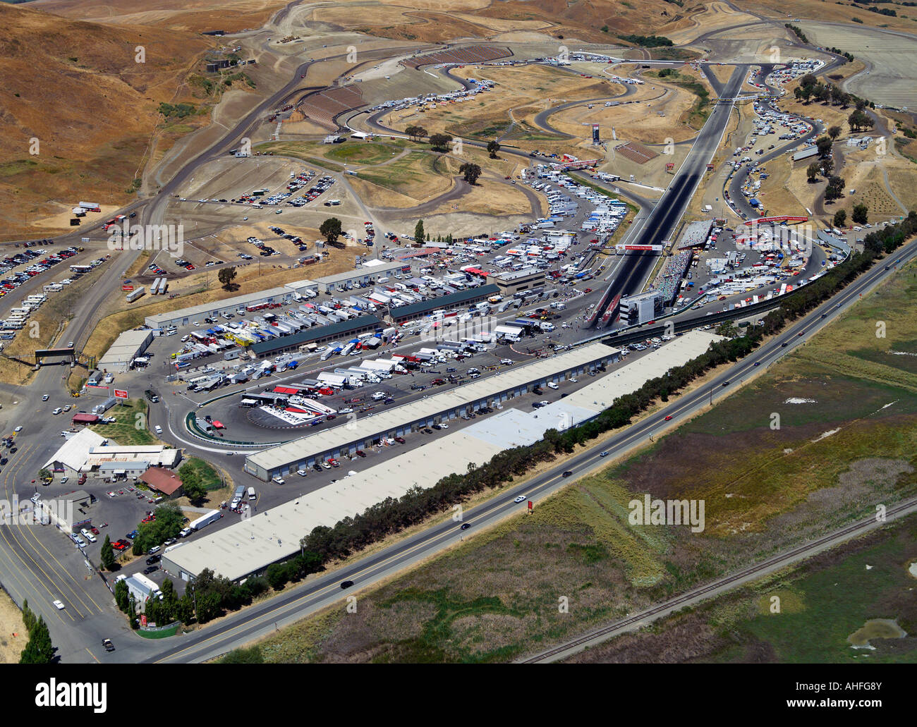 Vista aerea al di sopra di NASCAR corsa a Infineon raceway Sears Point Sonoma County in California Foto Stock