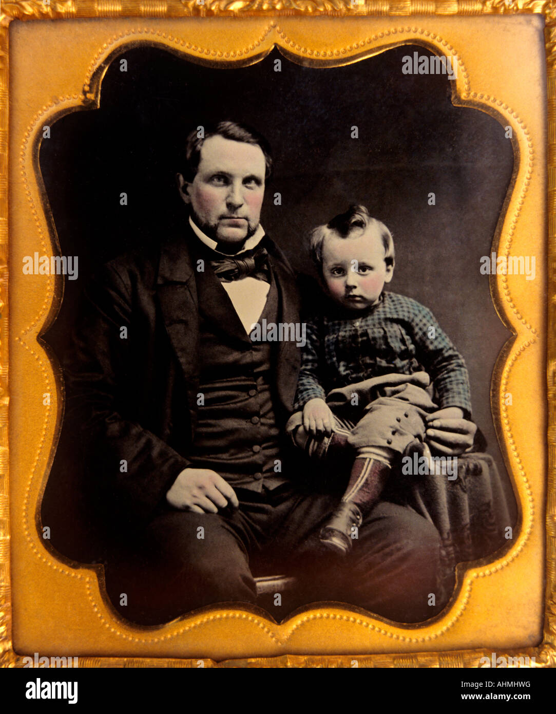 Fotografia ambrotype ritratto di padre e figlio circa 1850 60 Foto Stock