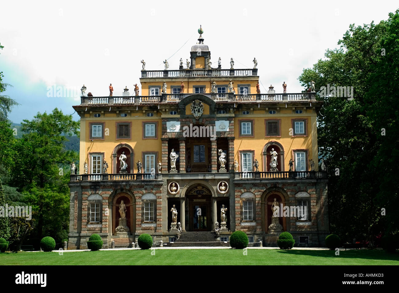 Villa Torrigiani Lucca parco giardino Toscana Italia meditterranea Foto Stock