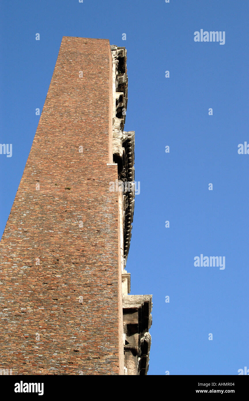 Sezione trasversale della parete esterna del Colosseo Roma Italia Foto Stock