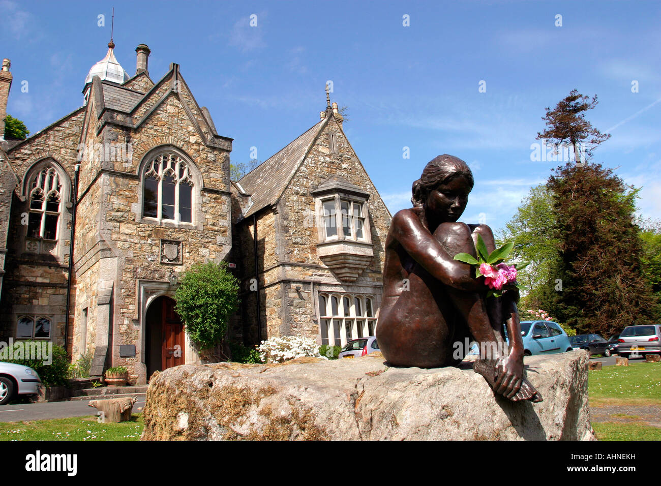 Il Galles Gwynedd Llanbedrog Plas Glyn y Weddw rubato Louise scultura di David Williams Ellis prima di furto Foto Stock