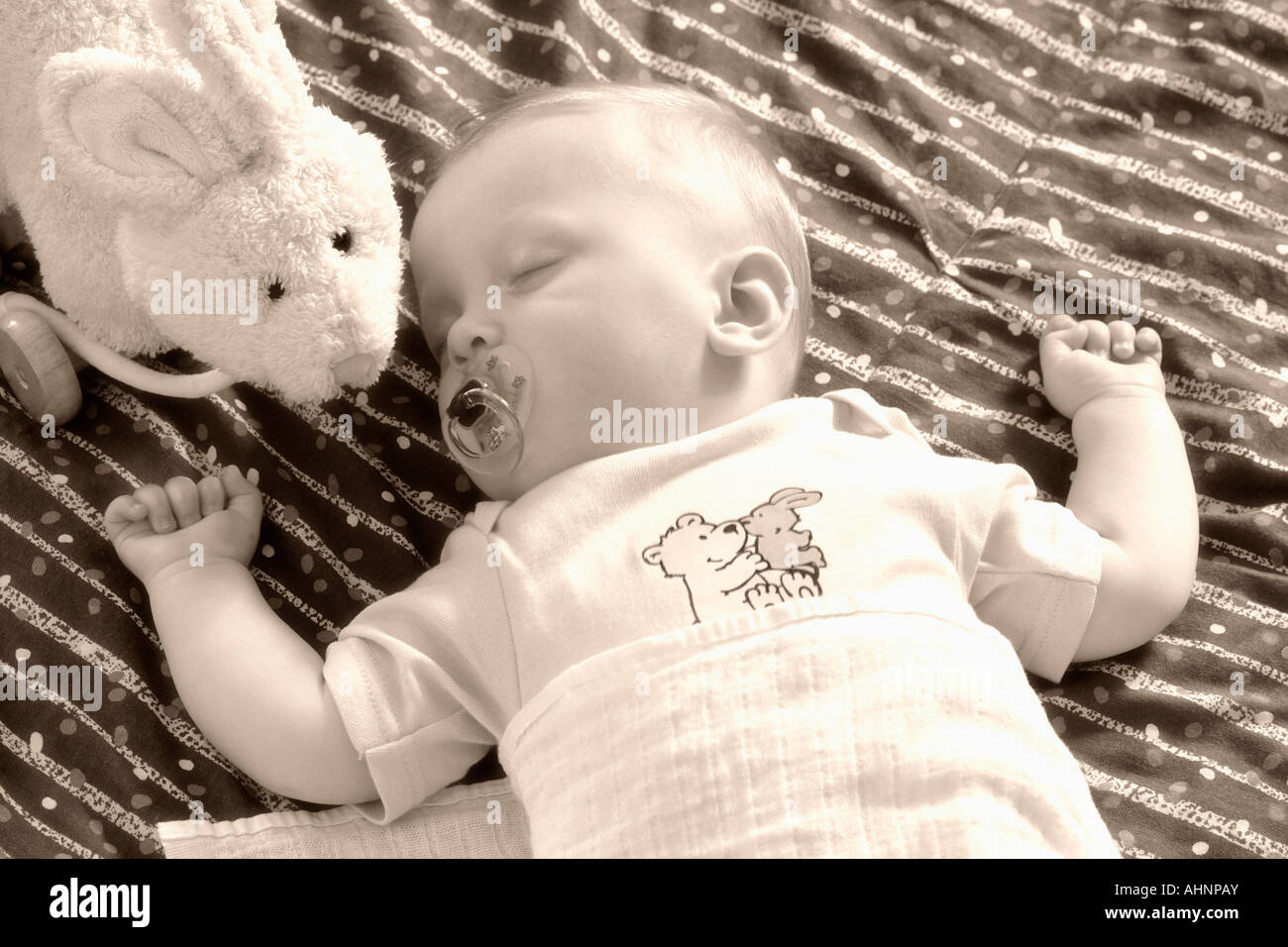 BABY BOY 7 mesi dormendo Foto Stock