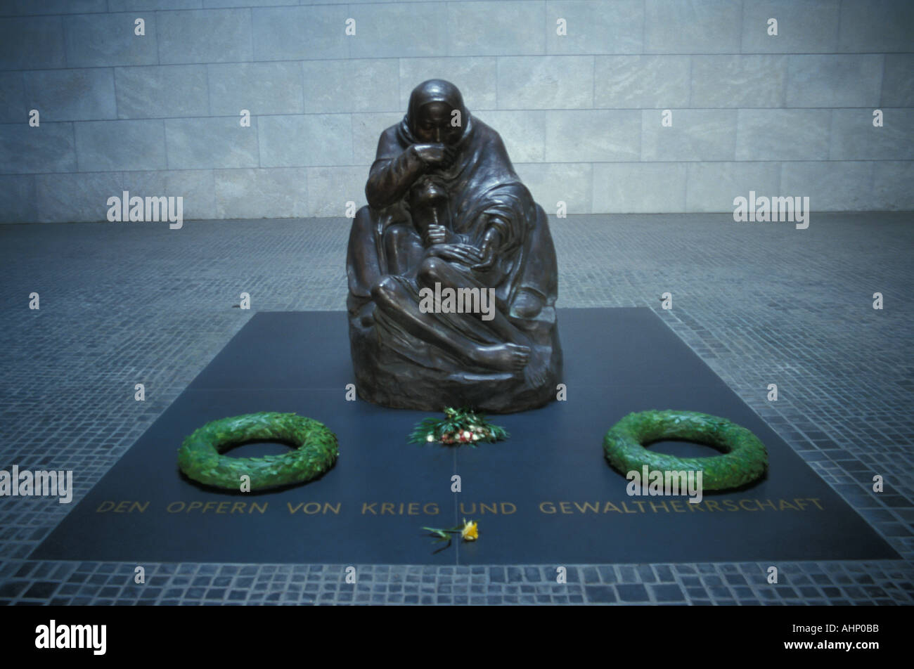Il Mahnmal memoriale per le vittime di guerra e di tirannia Berlin Foto Stock