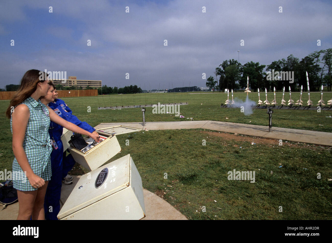 Huntsville, AL. Space Camp Camper lancia la sua casa fatta razzo. Foto Stock