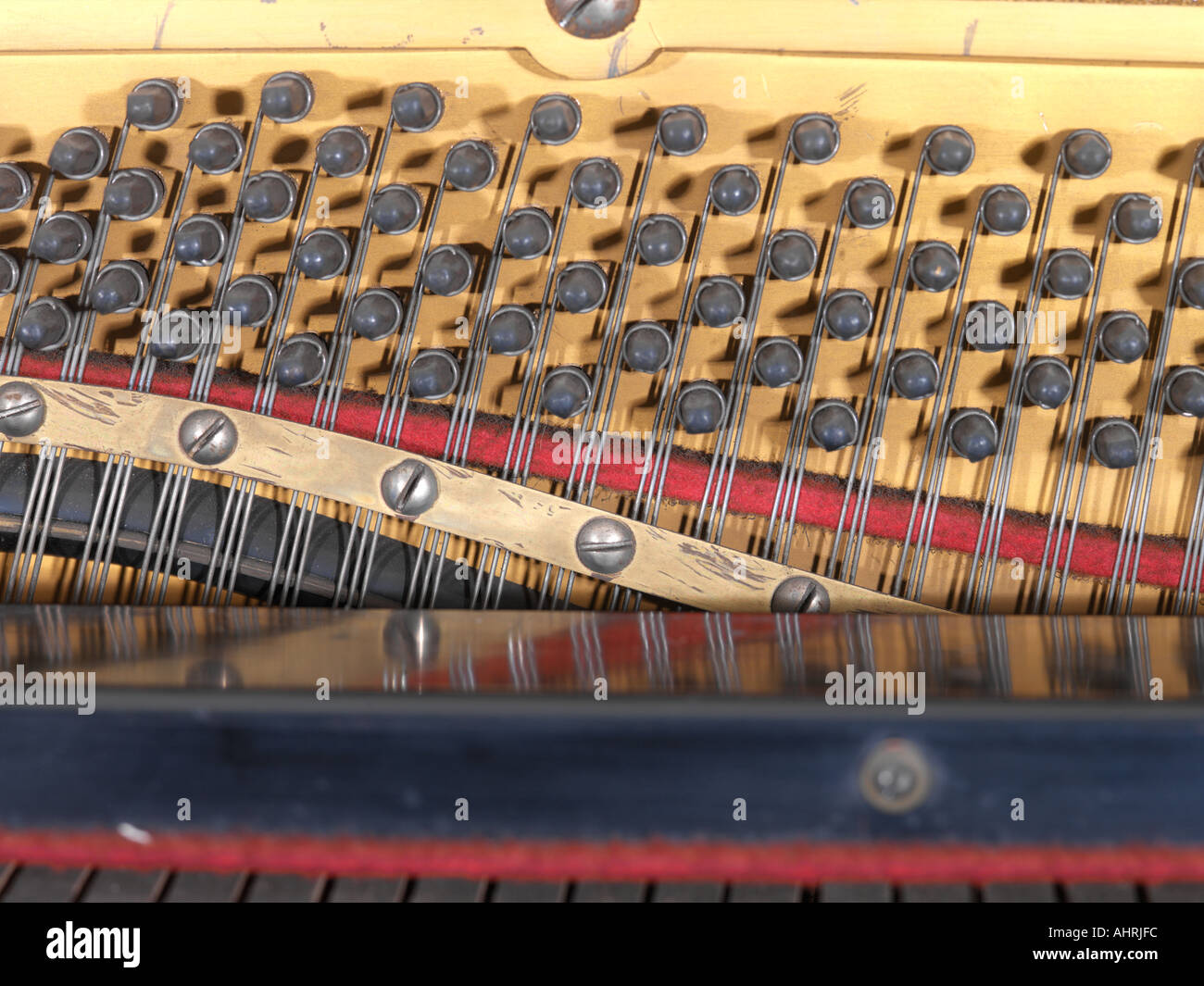 Tuning spinotti PIN blocco pianoforte verticale Foto Stock