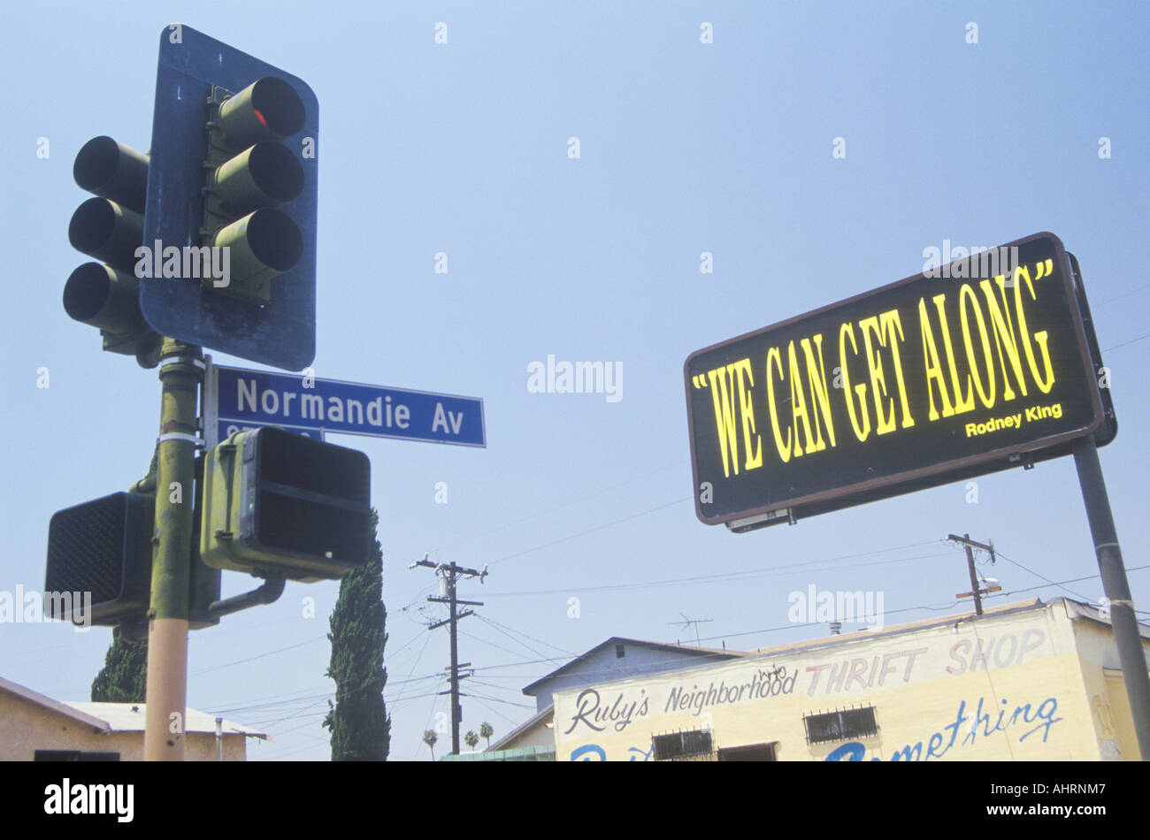 Affissioni la lettura possiamo ottenere lungo South Central di Los Angeles in California Foto Stock