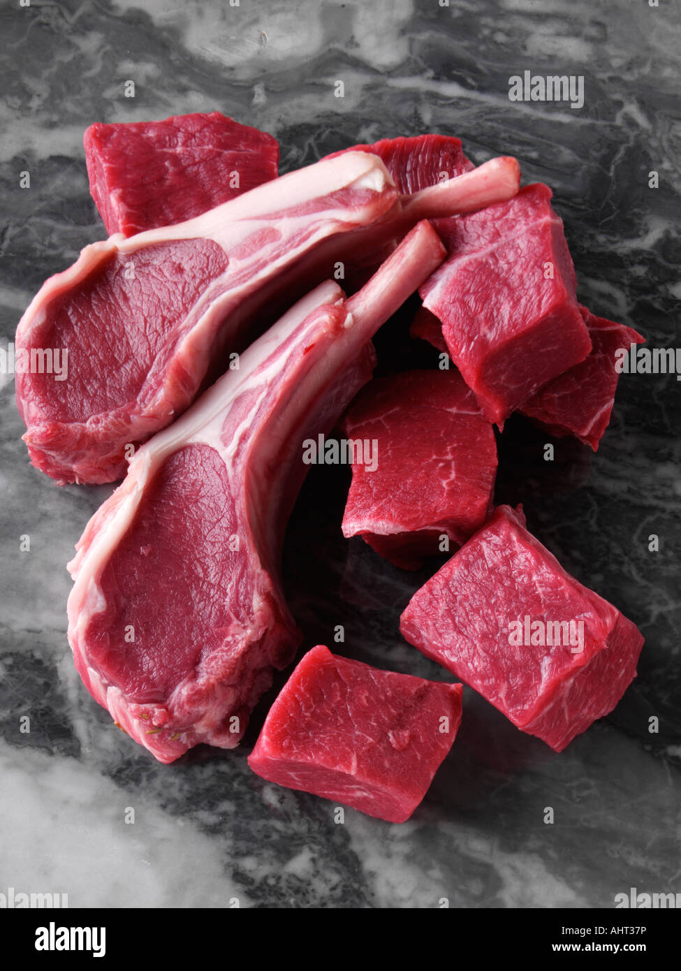 Materie costolette di agnello cotoletta chuck bistecca cibo editoriale Foto Stock