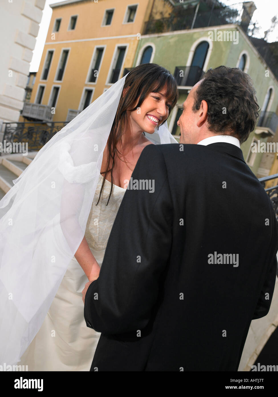 Sposa e lo sposo a Venezia, Italia. Foto Stock