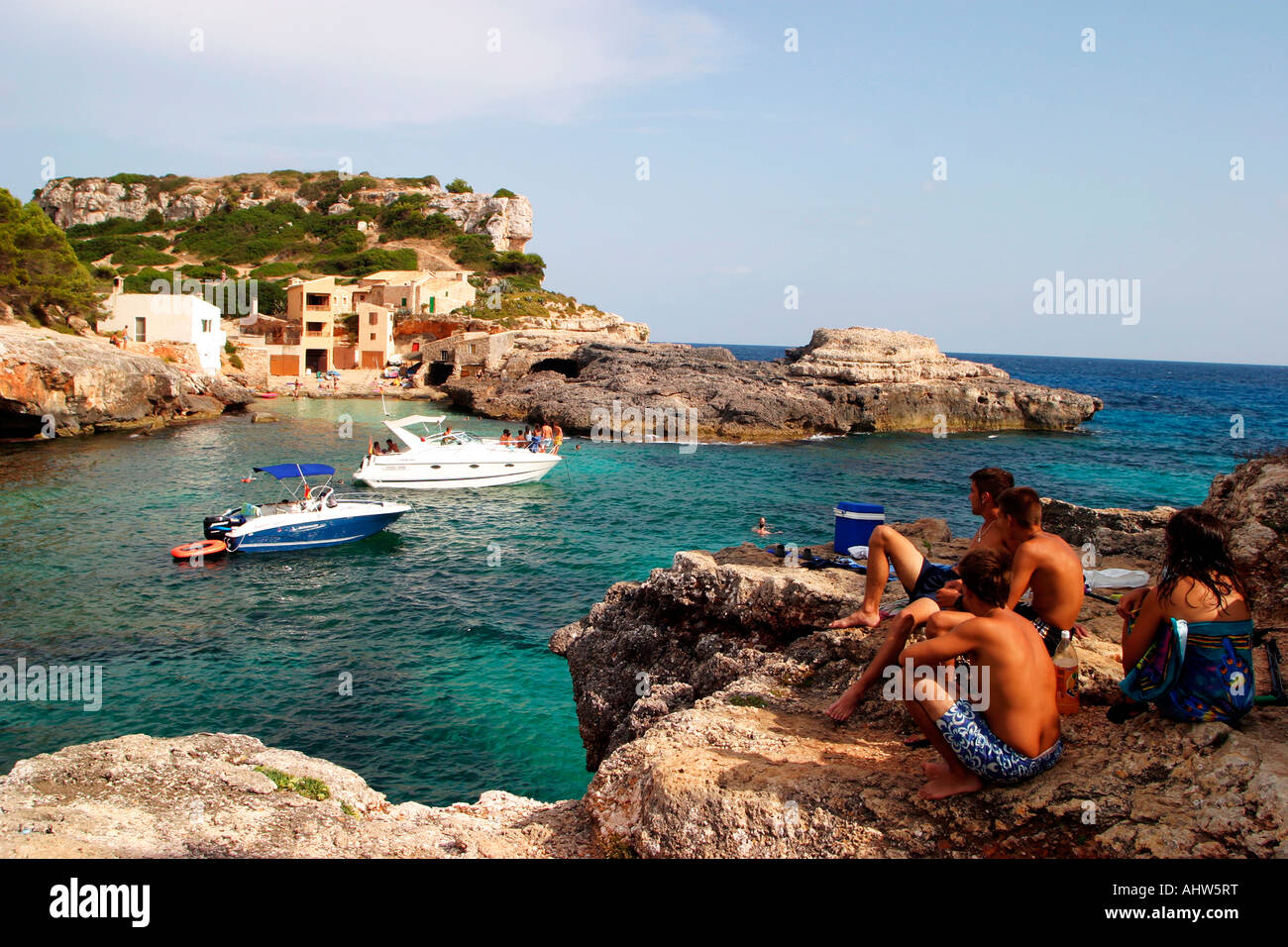 Cala S Amonia en Mallorca in estate con le persone, Maiorca, isole Baleari, Spagna, Europa Foto Stock