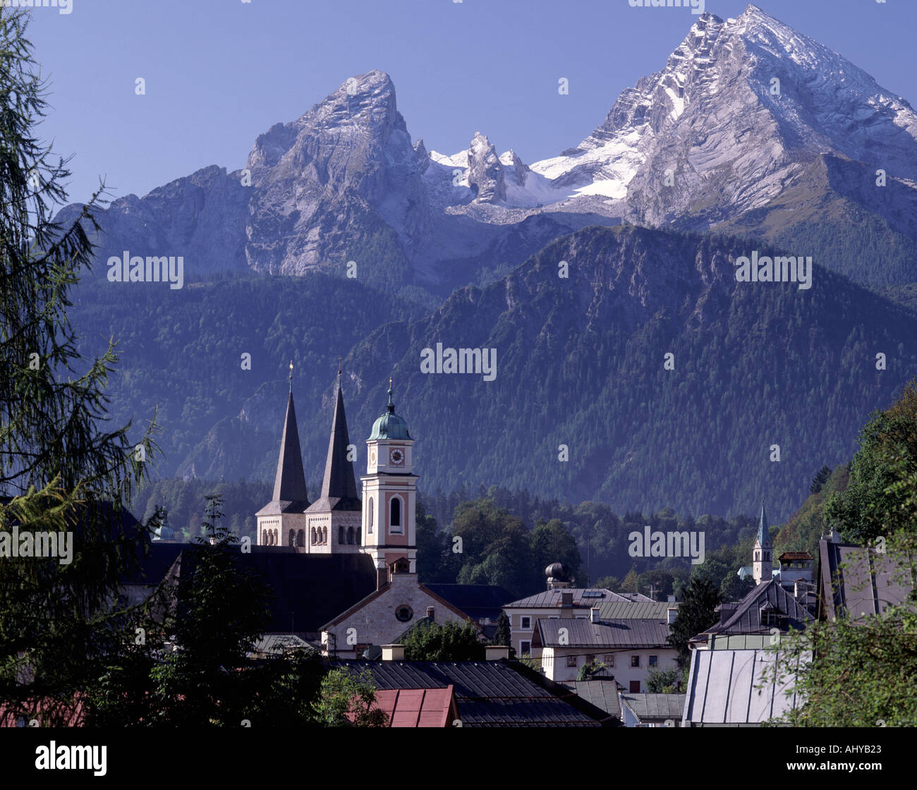 Germania Berchtesgadner Land Berchtesgaden e l'Alp del Watzman Foto Stock