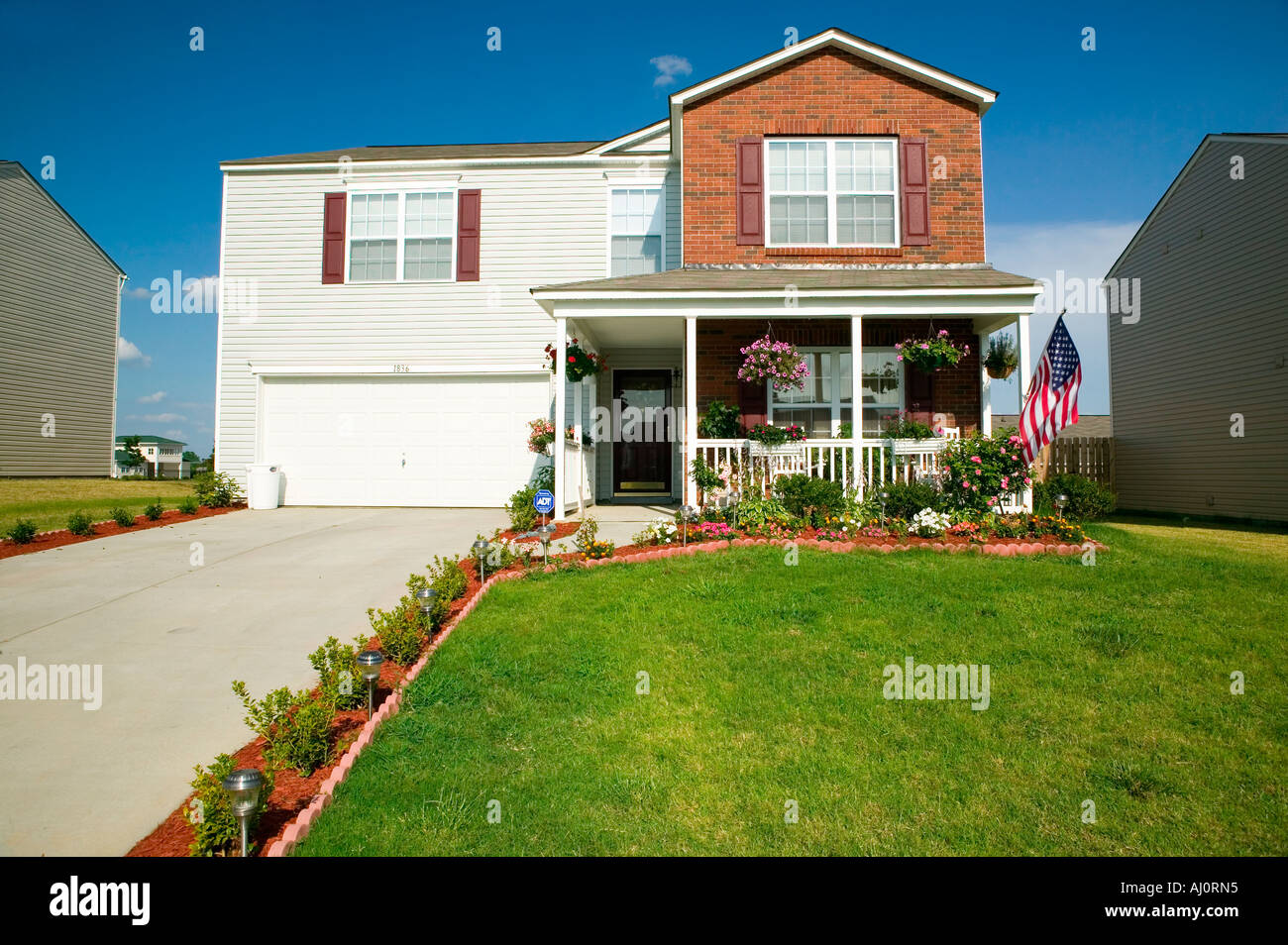 Casa singola in una nuova scatola di sviluppo vicino a Charlotte nella Carolina del Nord Foto Stock