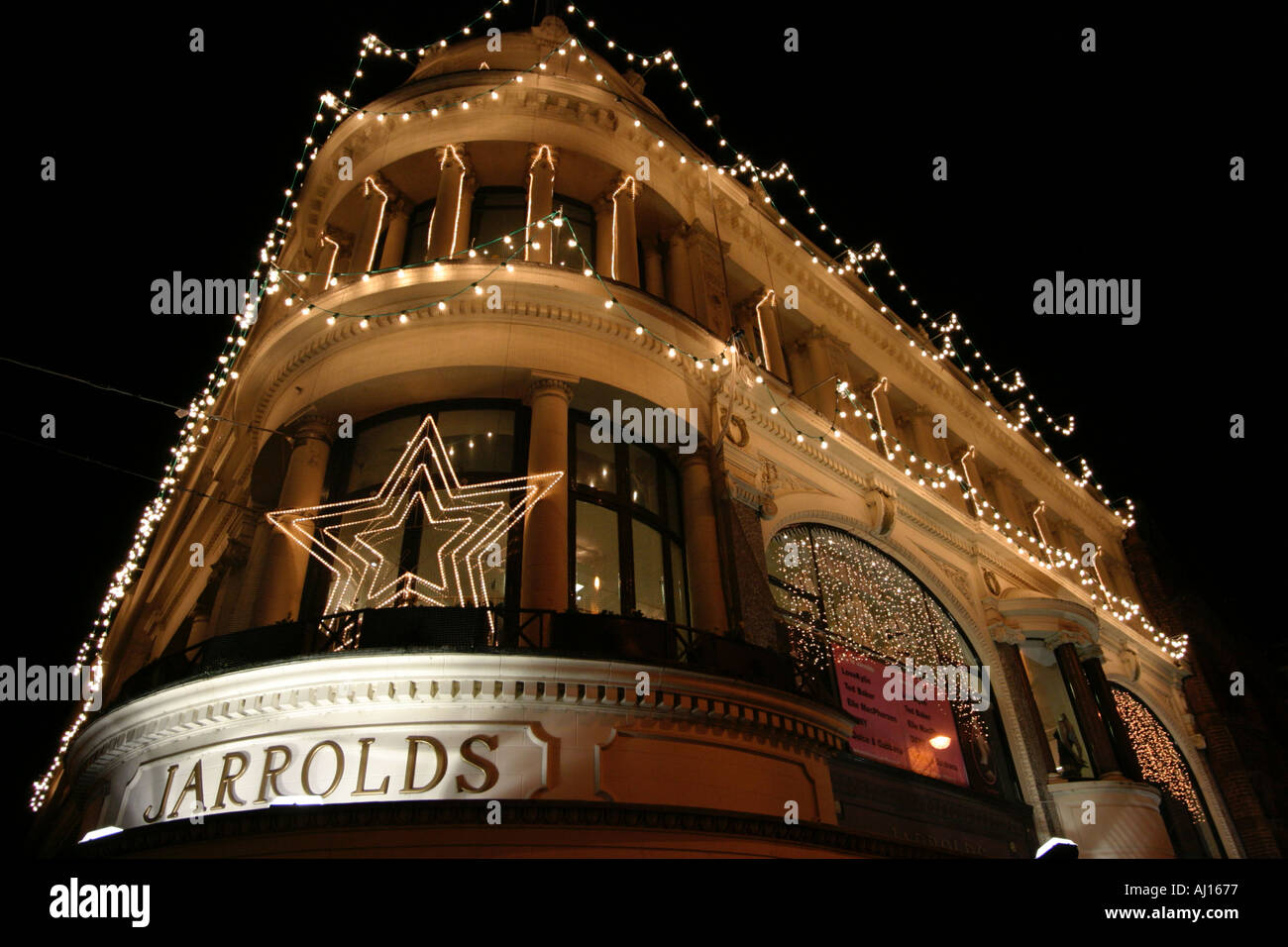 Shopping di Natale Norwich di Notte Foto Stock