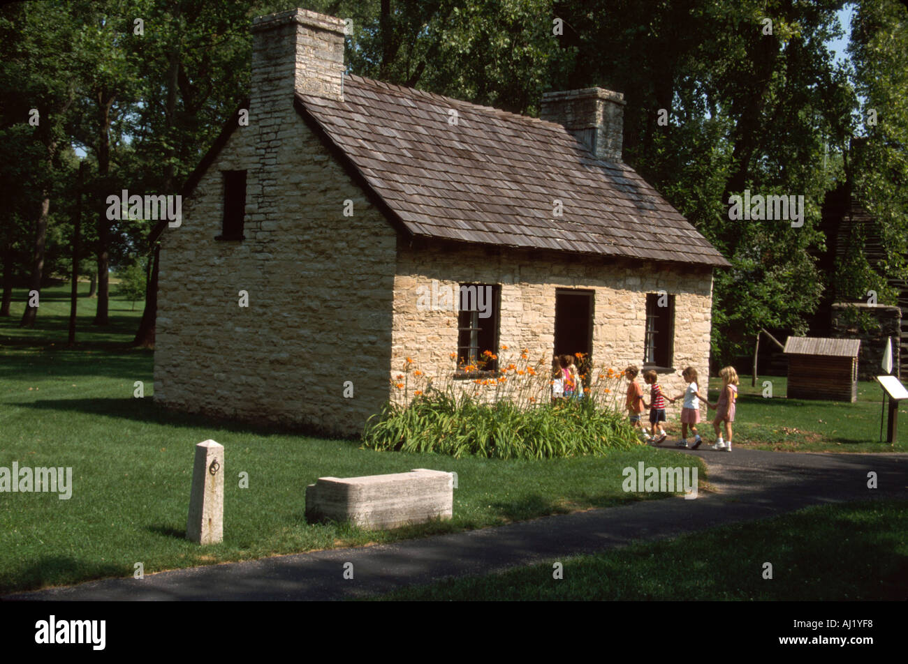 Ohio Dayton Carillon Historical Park, terreno pubblico, ricreazione, casa William Morris, case, costruito nel 1815 in pietra calcarea scavata localmente, OH177 Foto Stock