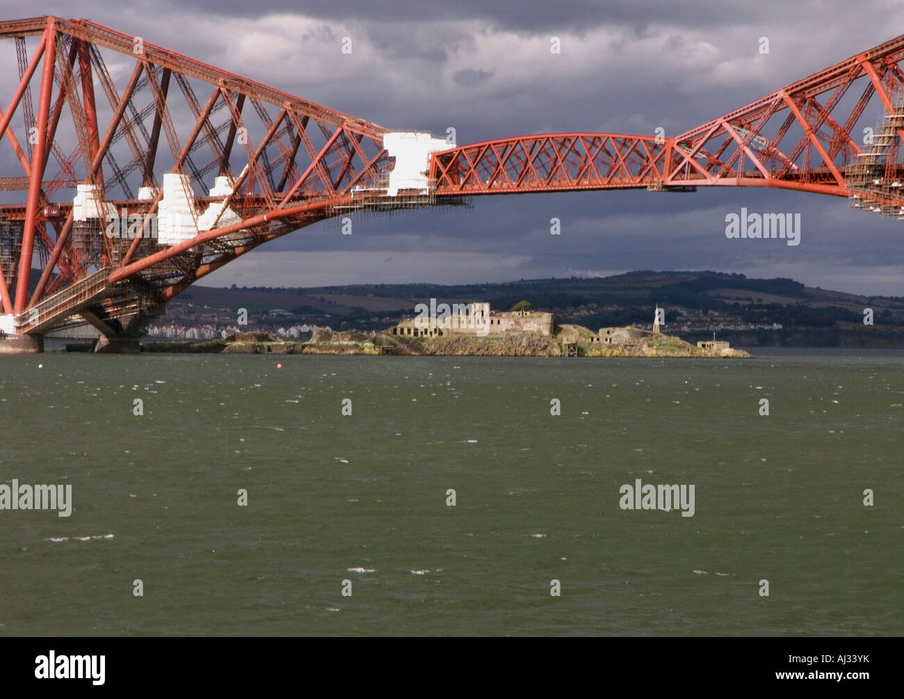 Il Ponte di Forth Rail sul Firth of Forth. Foto Stock