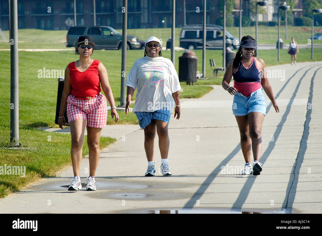 Femmine a piedi per esercizio Foto Stock