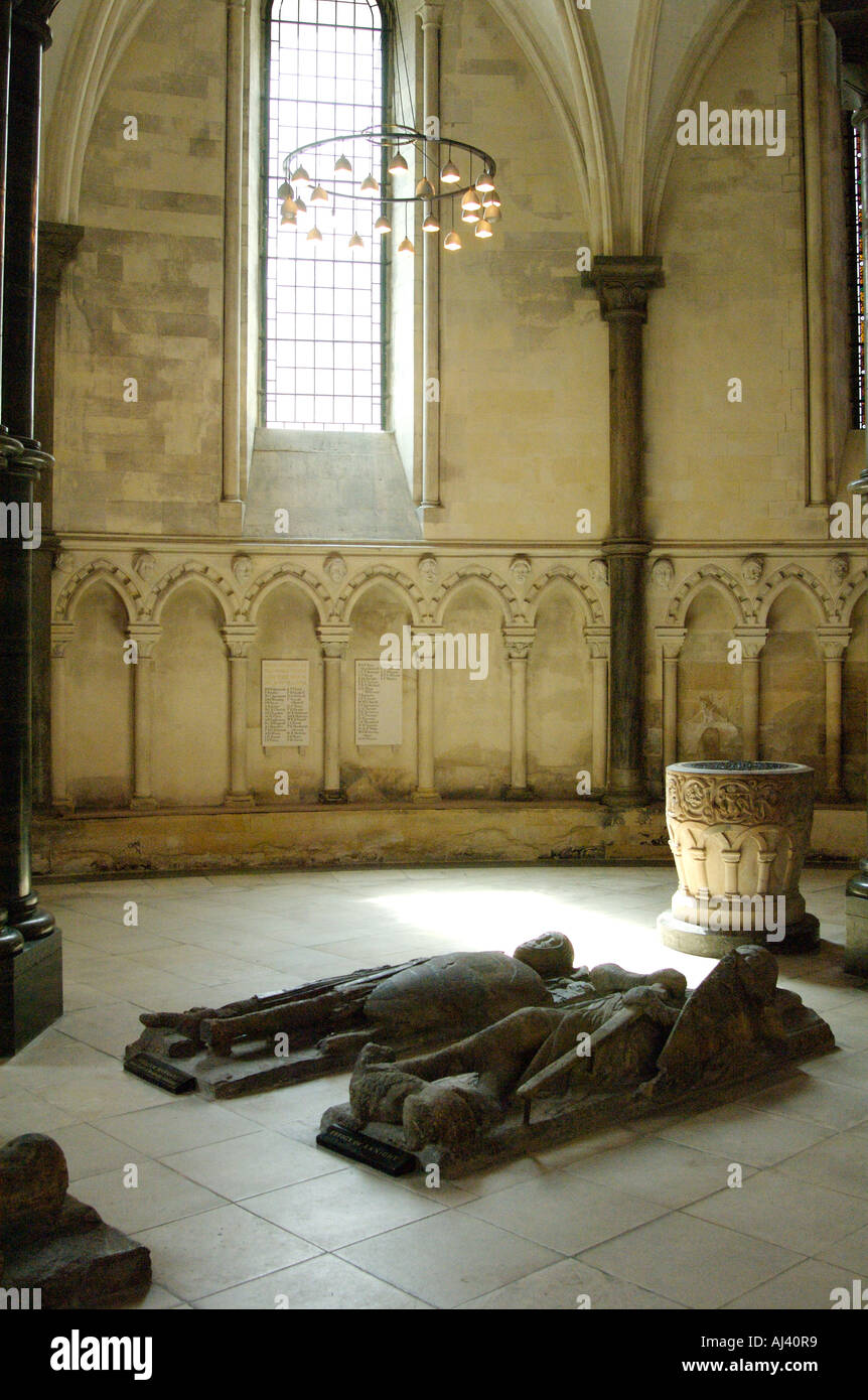 Il Cavaliere Templare graves al Temple Church, London, Regno Unito Foto Stock
