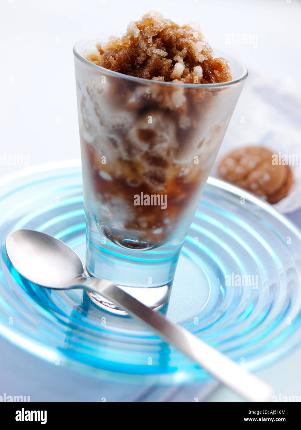 Granita italiana dessert di caffè in un bicchiere Foto Stock