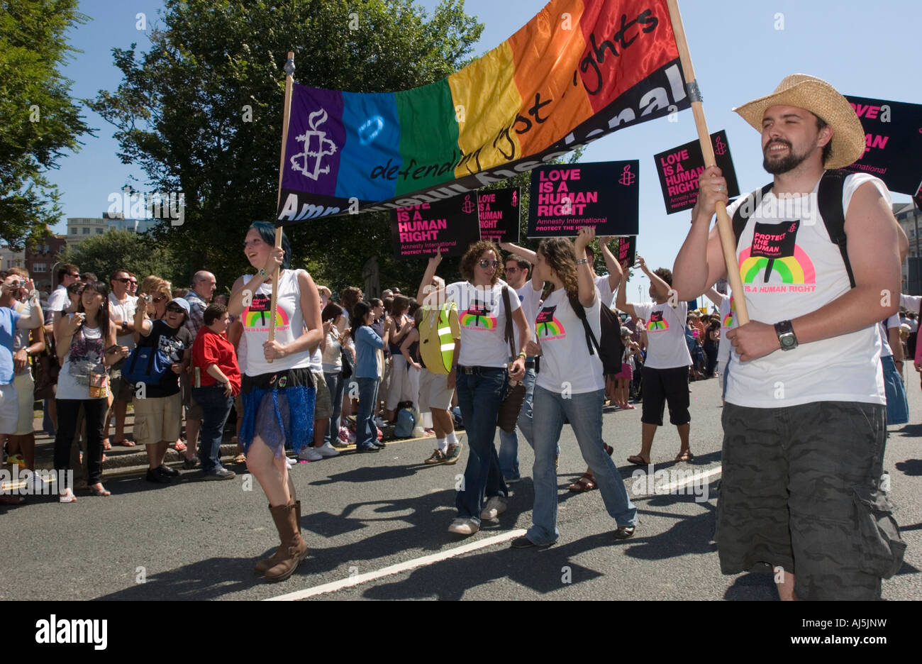 Amnesty International a Brighton Pride Parade 2007, Brighton, Sussex, Inghilterra. Regno Unito 4 Agosto 2007 Foto Stock