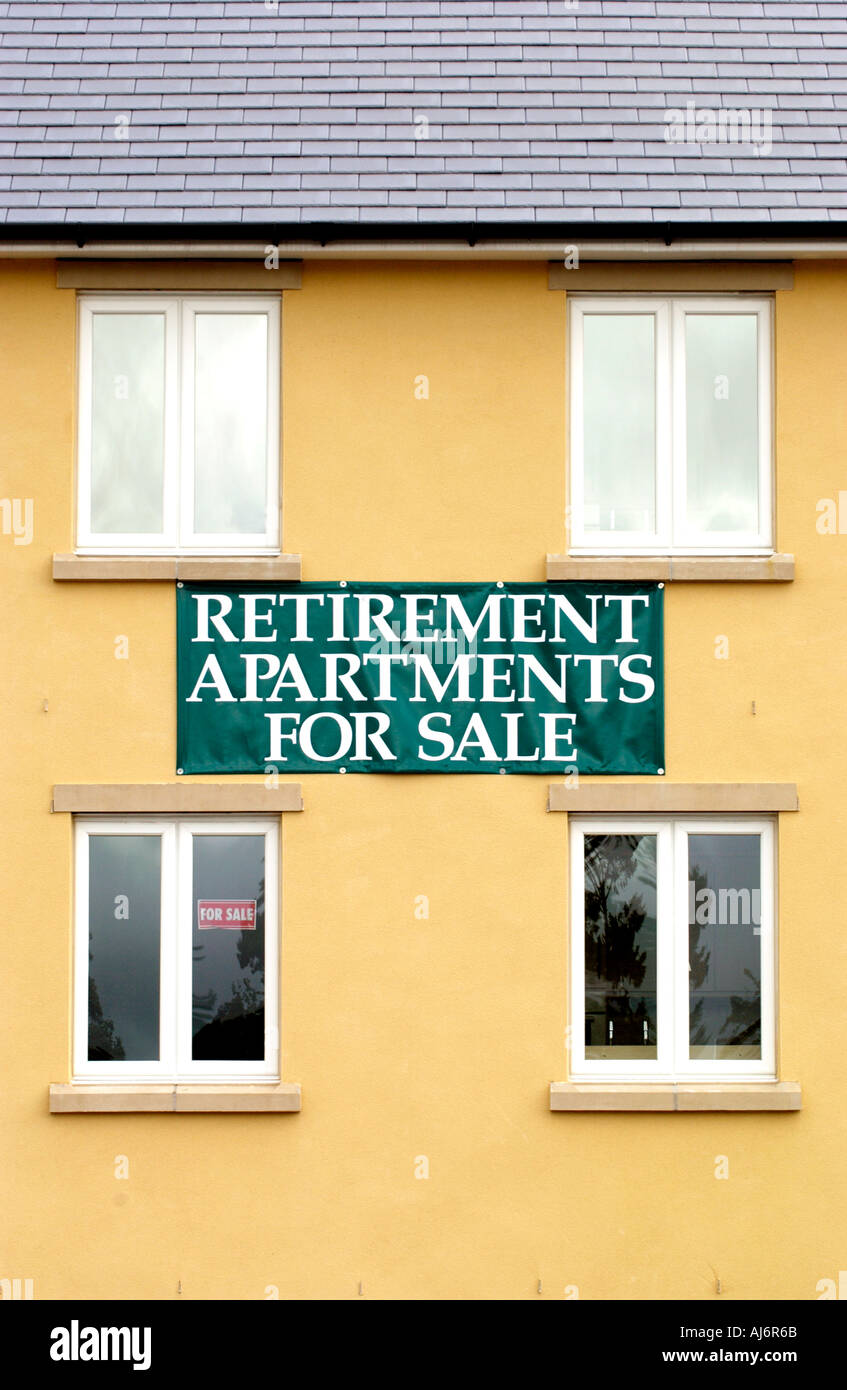 Pensione Appartamenti in vendita su di un nuovo sviluppo nel mercato rurale città di Brecon Galles POWYS REGNO UNITO GB Foto Stock