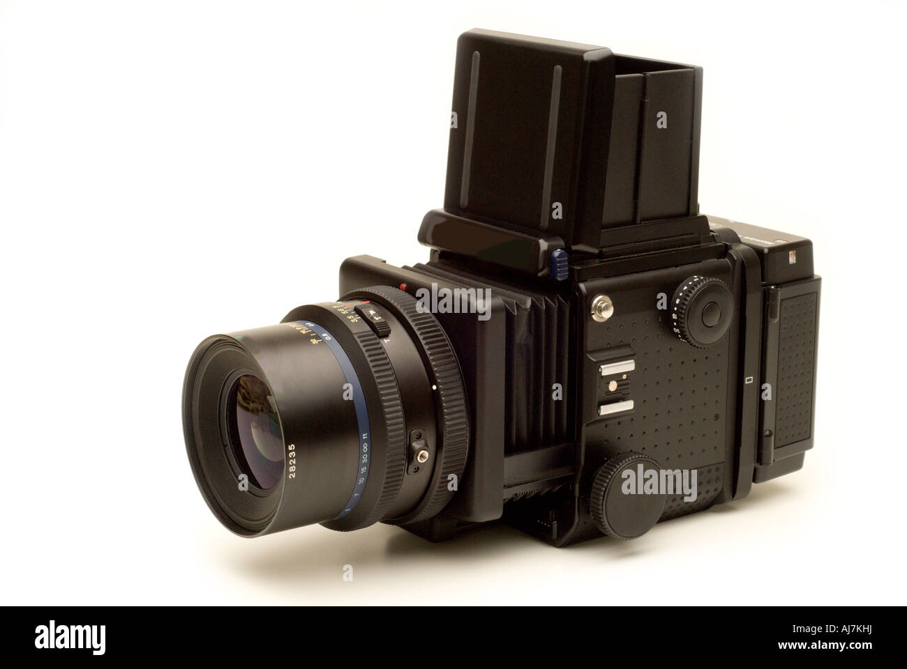 Fotocamera di medio formato, isolato su sfondo bianco Foto Stock