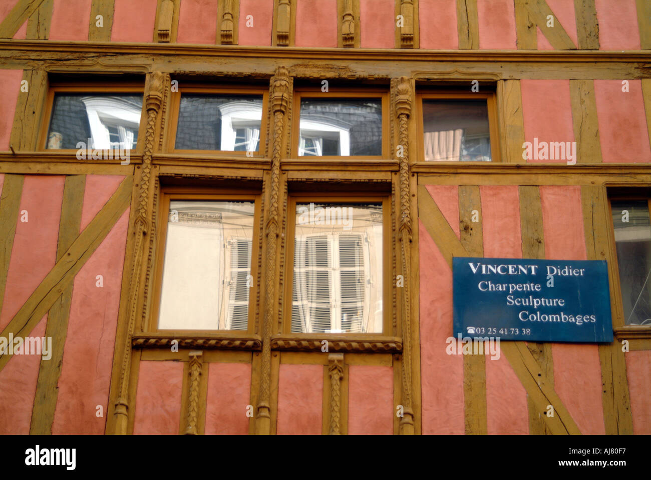 Francia Aube Troyes metà edificio con travi di legno Foto Stock