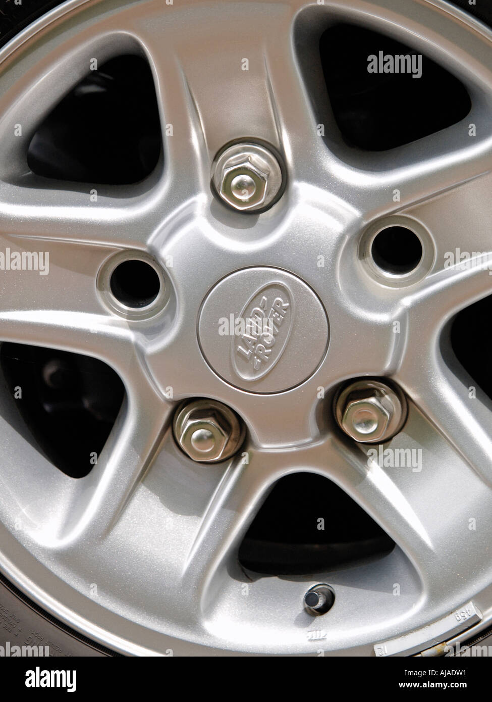 Landrover lega 5 ha parlato ruota di scorta con logo trend suv lifestyle brand marca Foto Stock