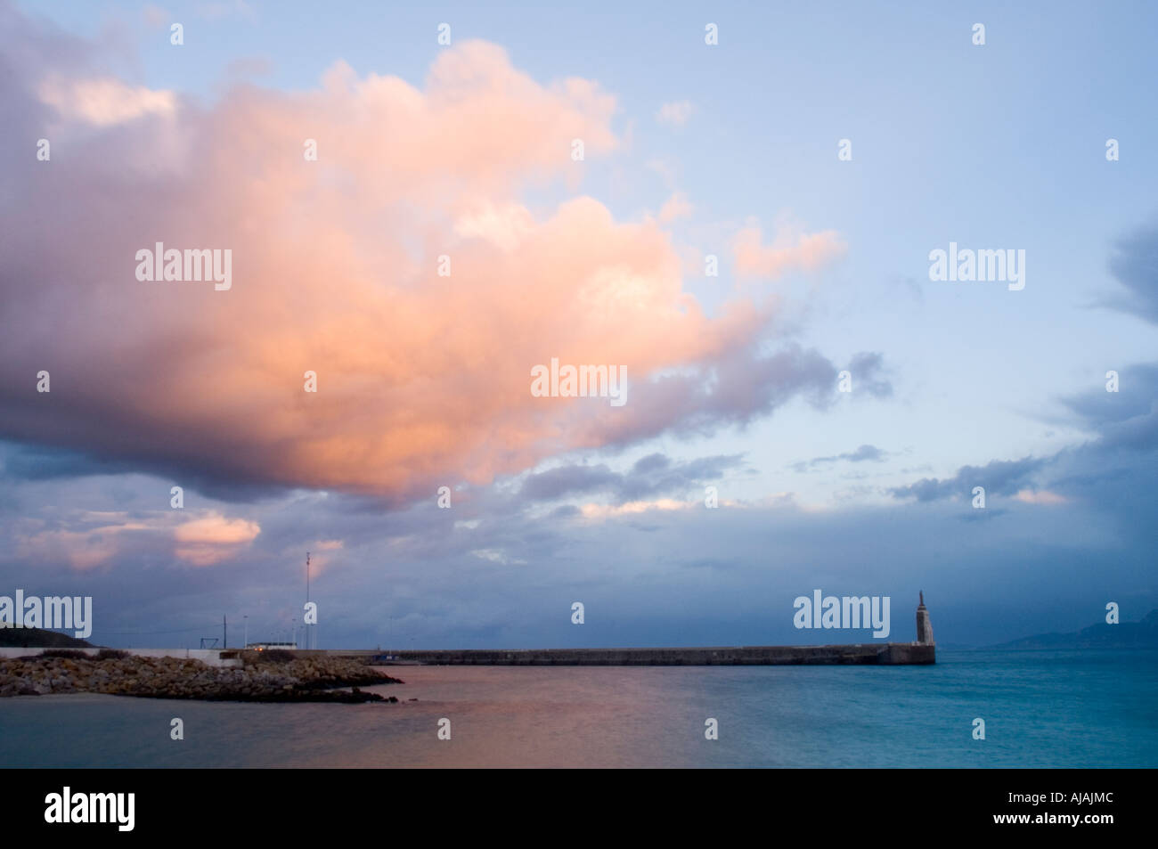 Tarifa porto di pesca, Costa de la Luz, Cadice, Andalusia, Spagna. Foto Stock