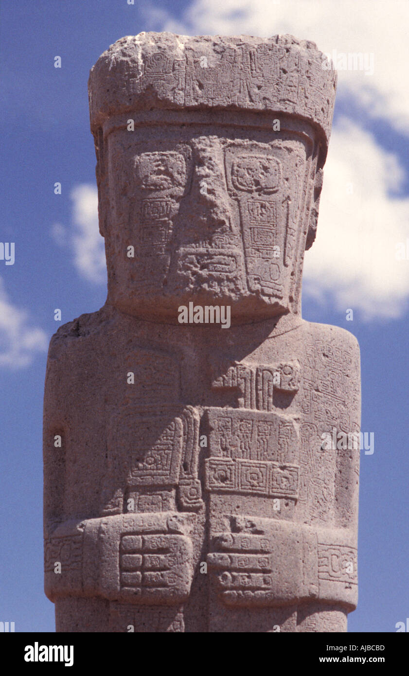 Antropomorfo Kalasaya megalitiche composto Tiahuanaco Tiwanaku capitale di un grande impero, culla della civiltà andina Foto Stock
