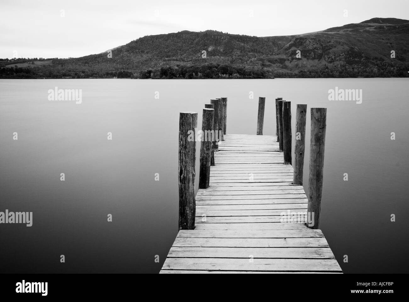 Pontile traghetto al fine Hawes Near Keswick su Derwentwater, nel Lake District inglese Foto Stock