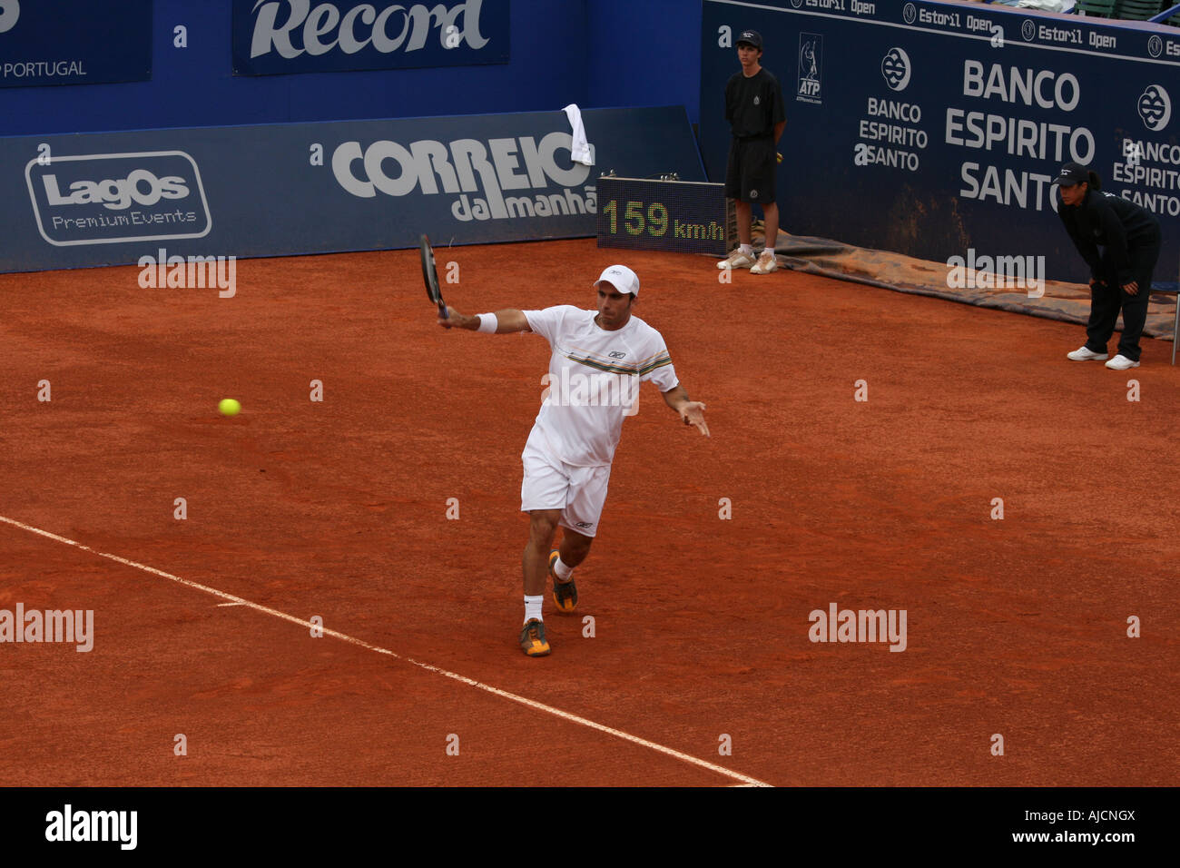 Estoril Open 2007 - UOMINI 1. round qualifiche - Sam QUERREY vs Luis HORNA Foto Stock