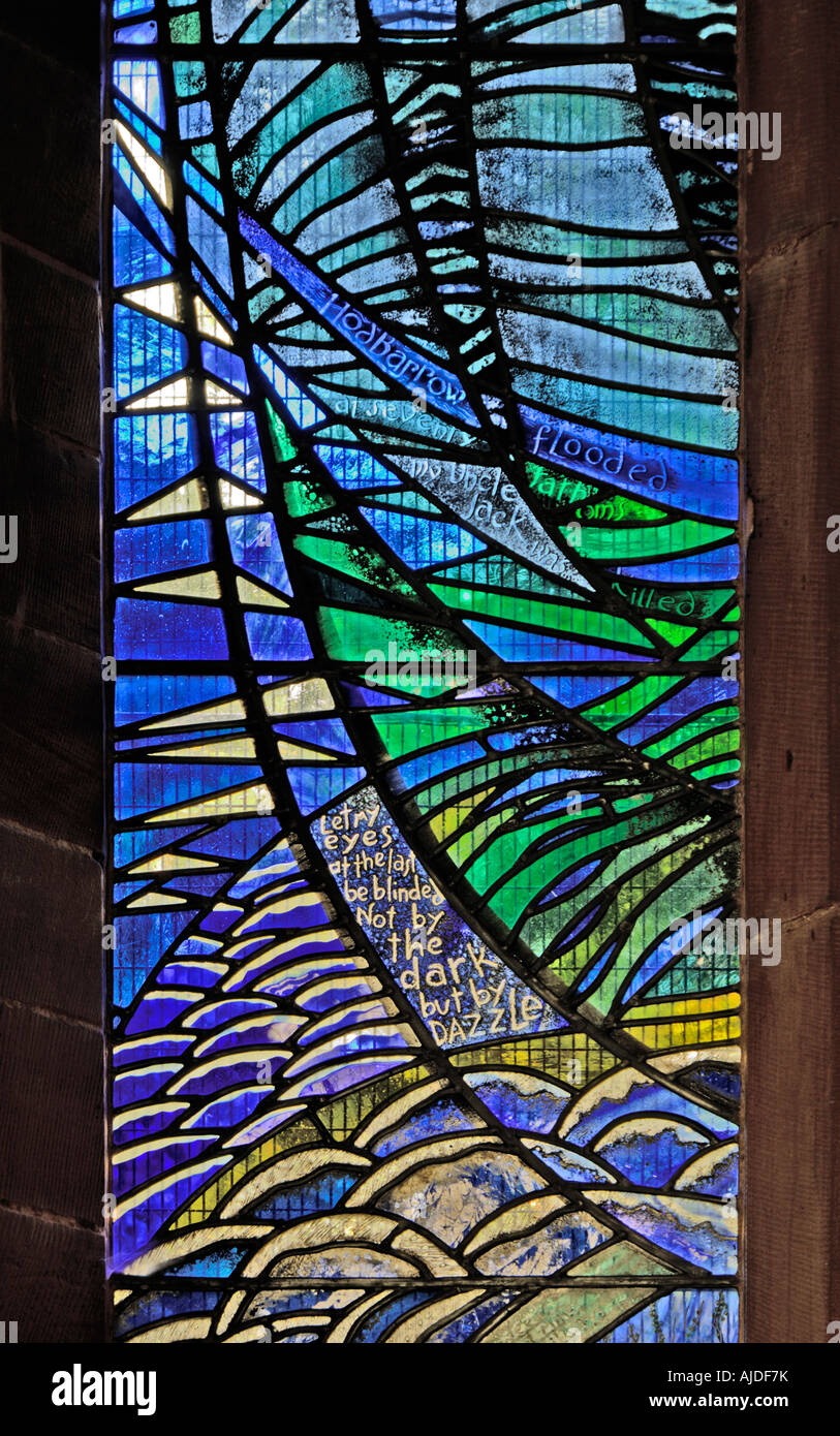 Norman Nicholson memorial finestra (dettaglio). Chiesa di San Giorgio, Millom, Cumbria, Inghilterra, Regno Unito, Europa. Foto Stock