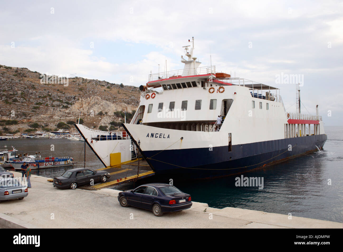 Il Traghetto di Cefalonia, Angela a 'Saint Nicholas porta', Zante Foto  stock - Alamy