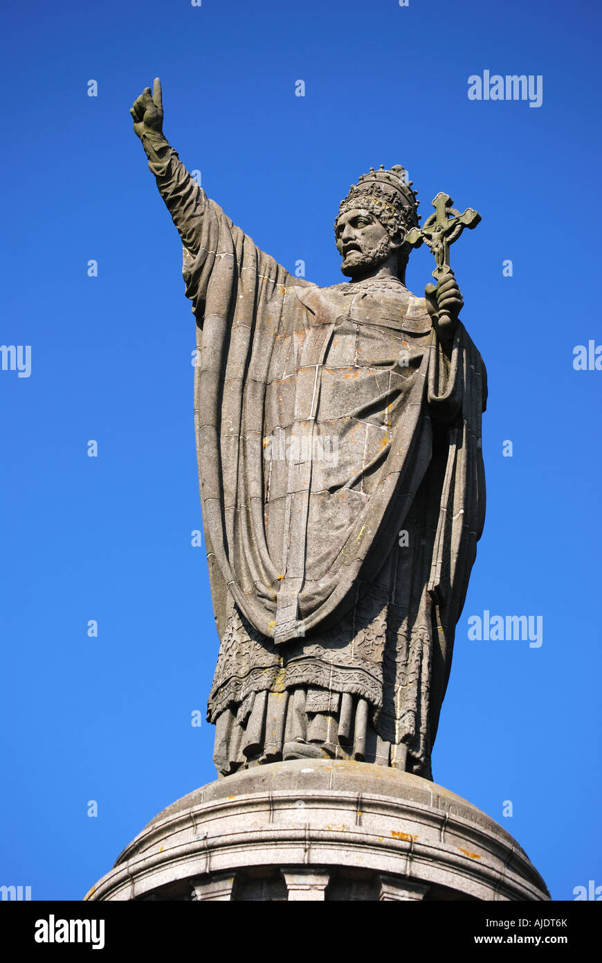 Statua di papa Urbano II, Chatillon-sur-Marne, Marne, Champagne-Ardenne, Francia Foto Stock