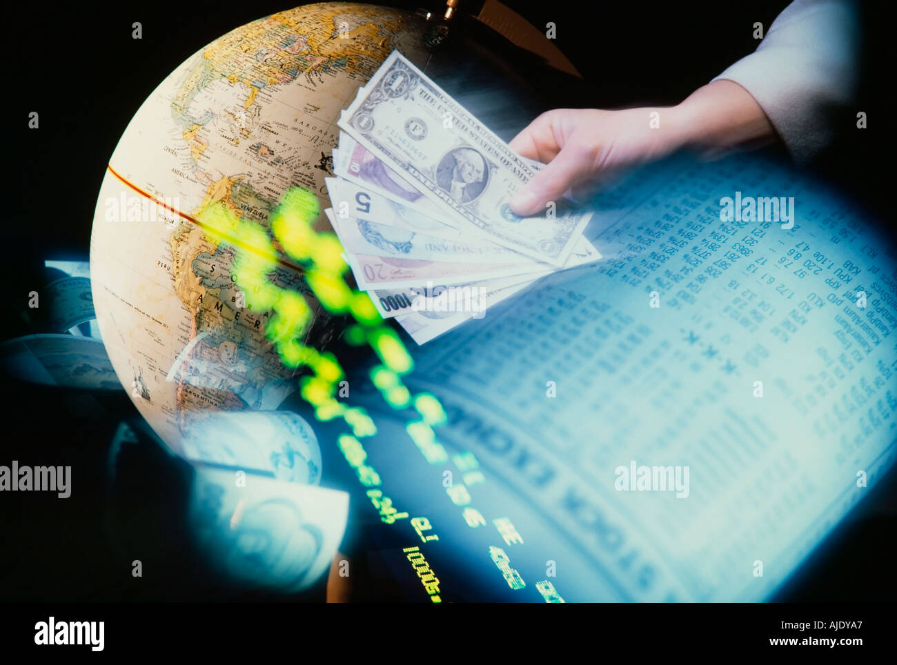 Globo quotidiano valuta stock pagine e Ticker tape composite Foto Stock