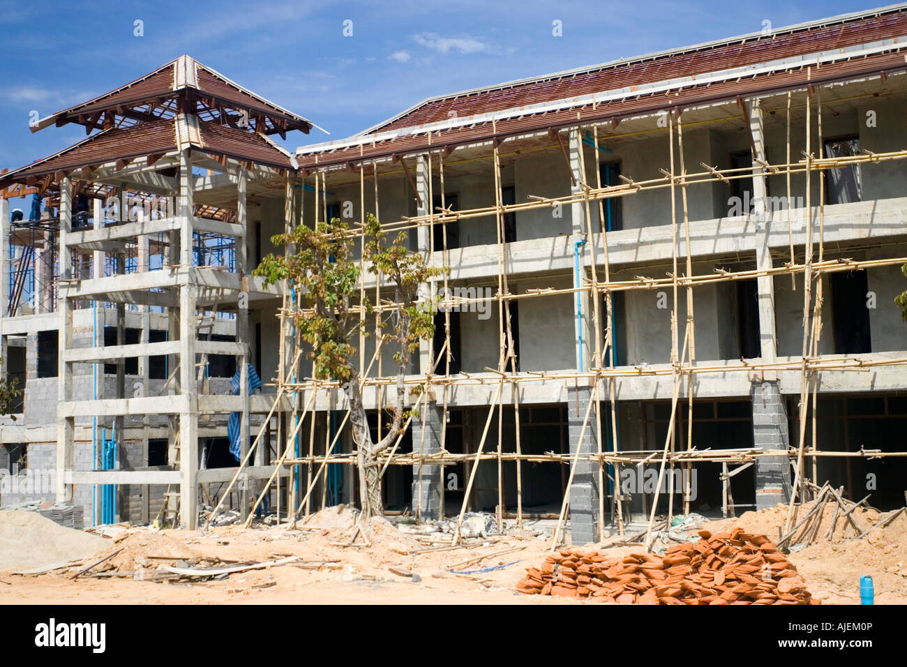 Hotel lo sviluppo dopo il 2004 Oceano Indiano tsunami Khao Lak Thailandia Foto Stock
