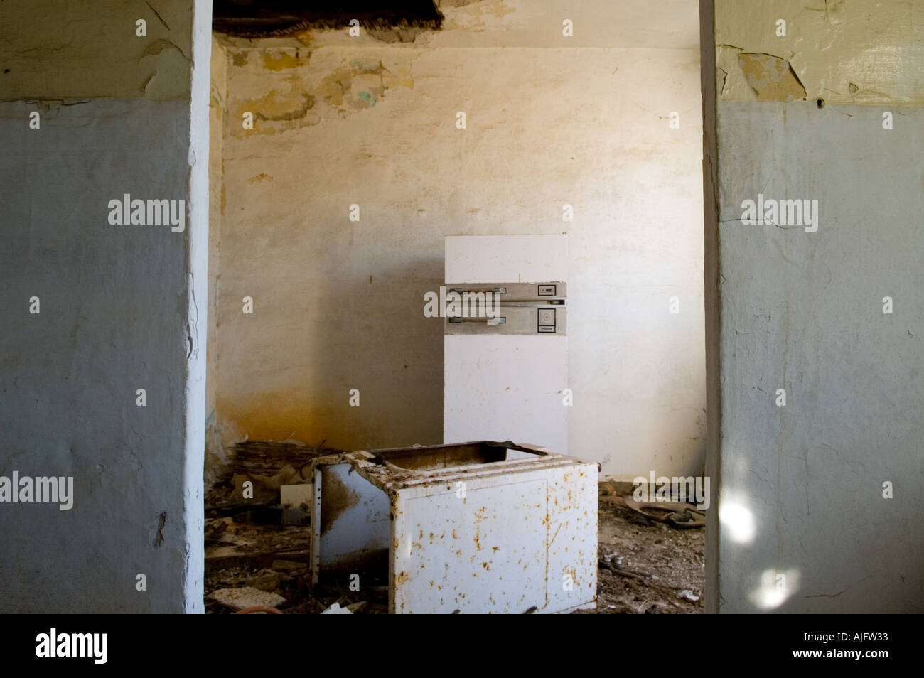 Interno di una casa nel villaggio abbandonato di Cabezudos Almonte Huelva spagna Foto Stock