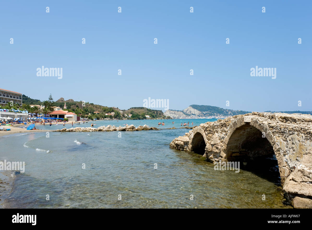 Rovine Di Un Ponte Sulla Spiaggia Di Argassi Zante Isole