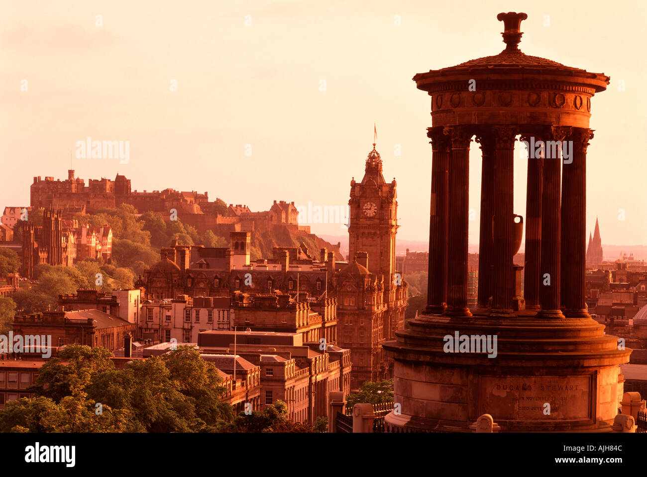 Lo Skyline di Edimburgo e Castello, Lothian, Scozia, Regno Unito Foto Stock