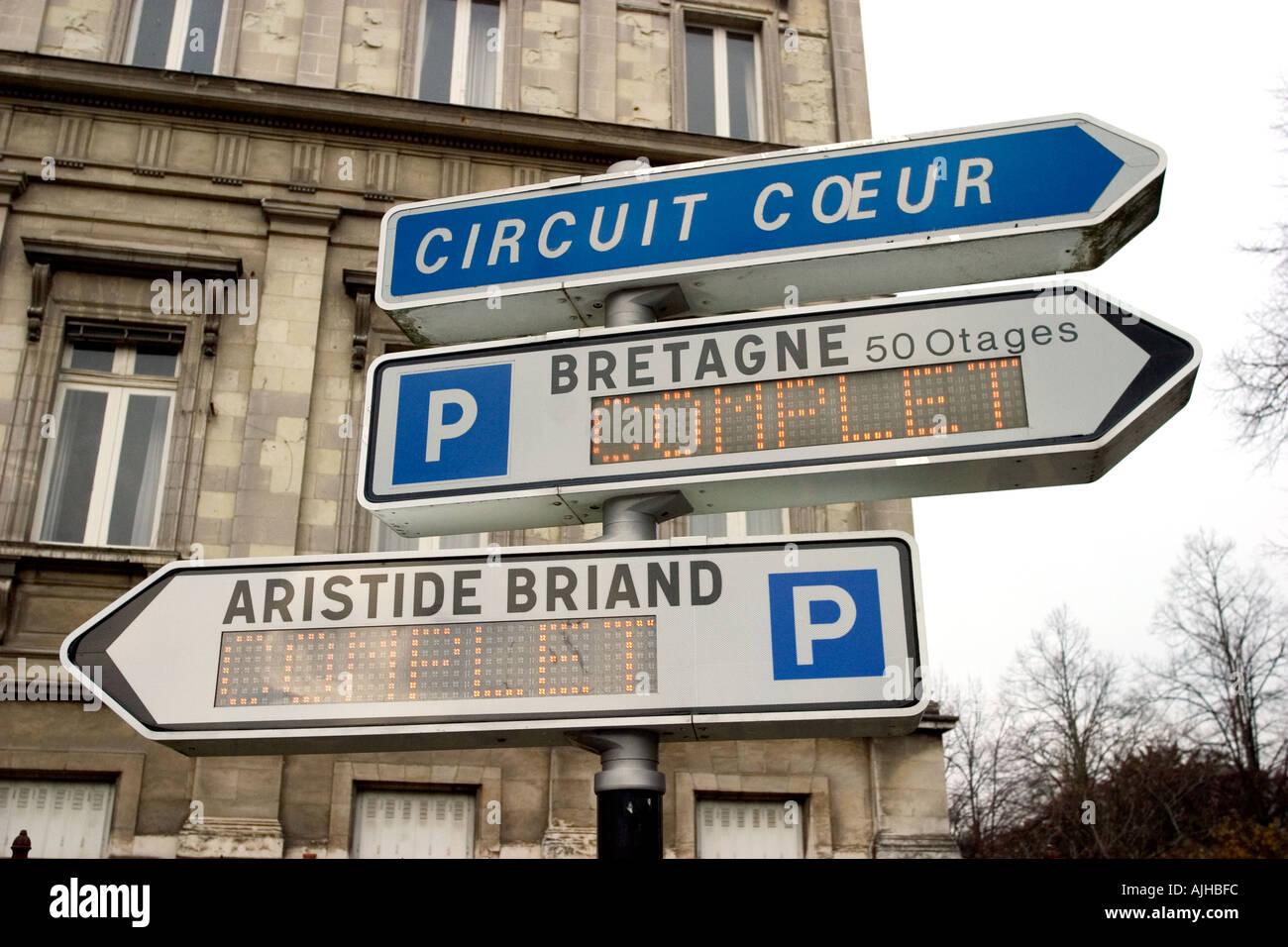 Parcheggi ni città Francia Foto Stock