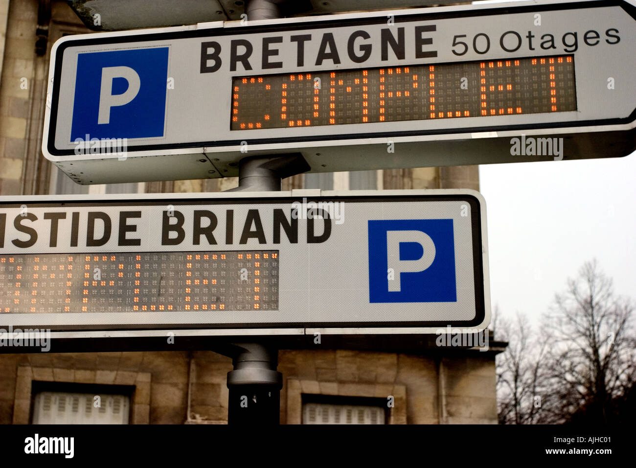 Parcheggi ni città Francia Foto Stock