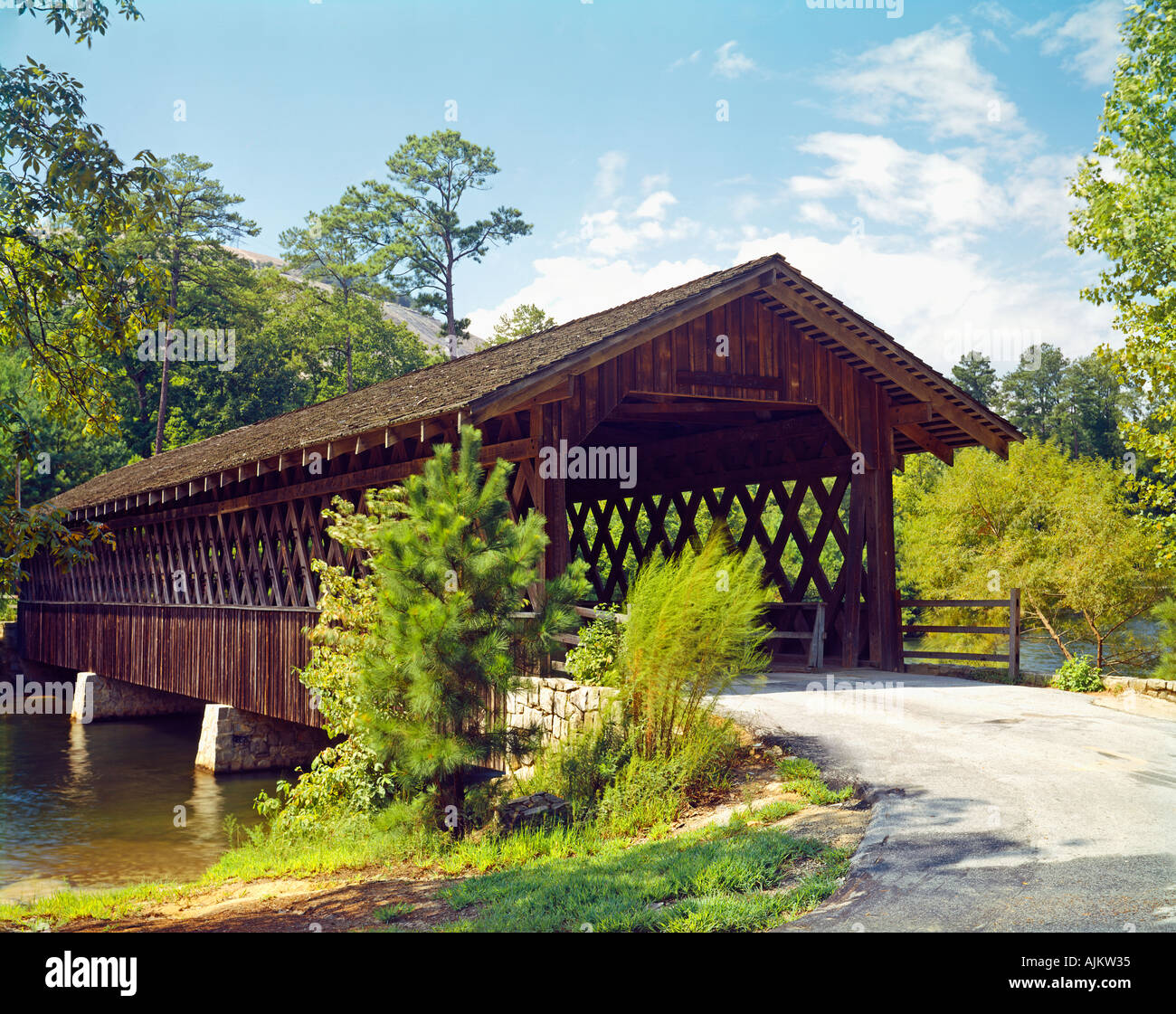 Stone Mountain ponte coperto in Georgia negli Stati Uniti Foto Stock