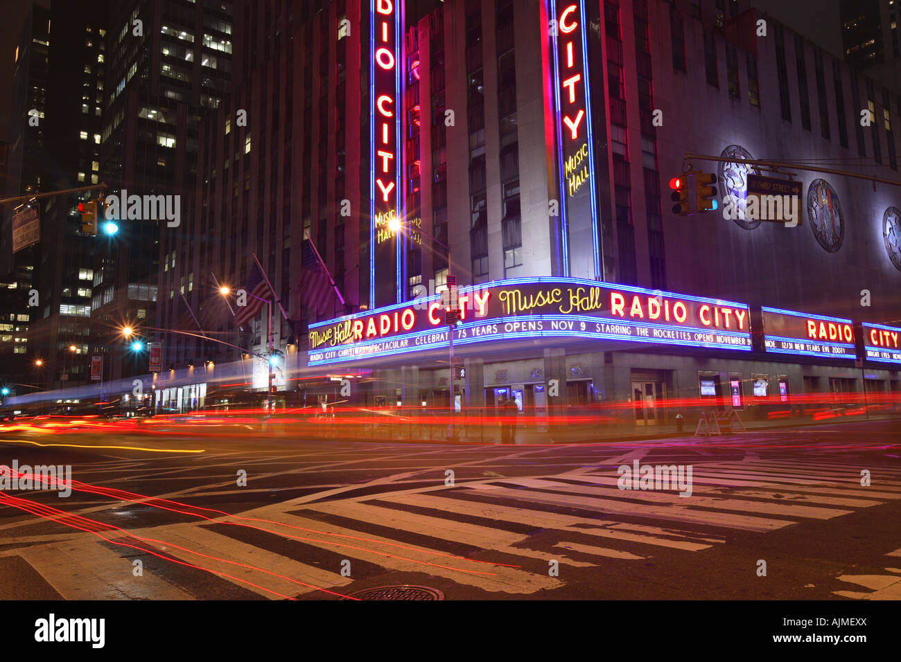 Radio City Music Hall di notte New York City Foto Stock